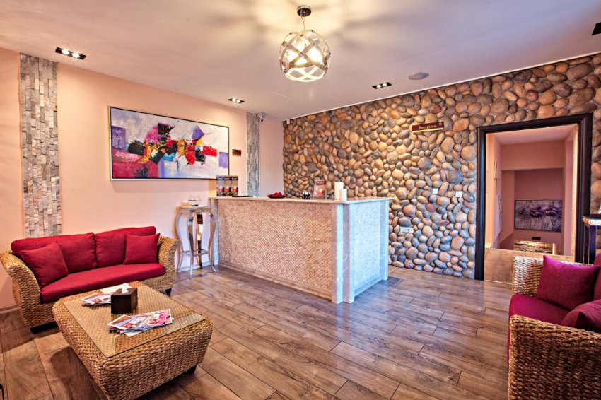 Opustite tijelo parcijalnom masažom koja uklanja napetost i vraća izgubljenu energiju u Herbal Spa centru!