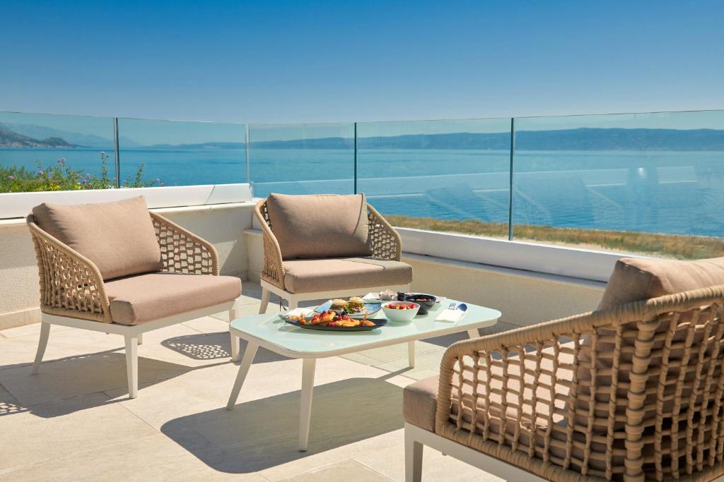 Hotel Amphora 4* – spoj luksuza, komfora i dalmatinske topline, savršen za miran i elegantan odmor u Splitu!