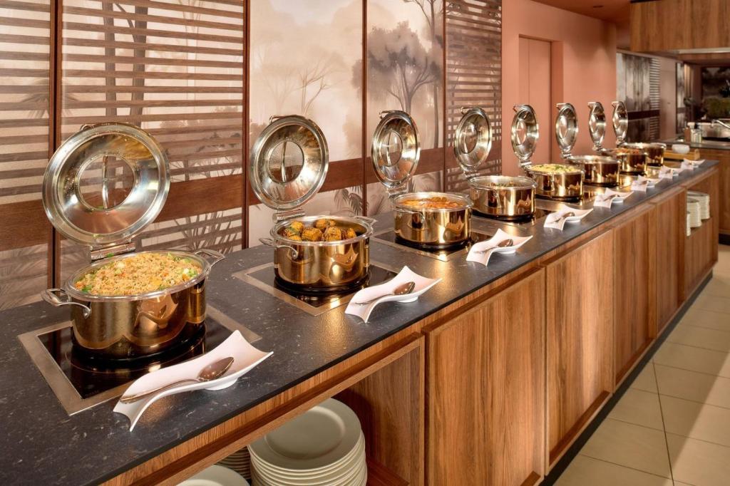 Radisson Blu Resort Split 5* – uživajte u vrhunskom luksuzu, raskošnom Wellness & Spa doživljaju i savršenom spoju elegancije, udobnosti i potpunog opuštanja!