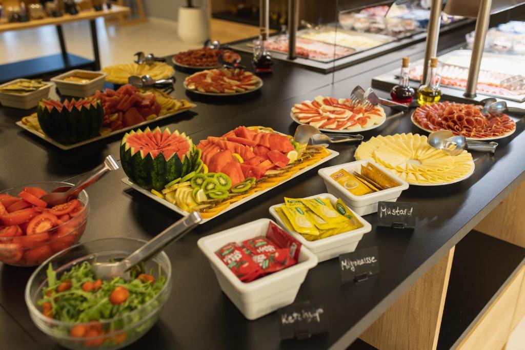 Prepustite se odmoru iz snova na Jadranu – provedite nezaboravne trenutke u luksuznom ambijentu Hotela Saint Hildegard 4* u šarmantnom gradu Omiš!