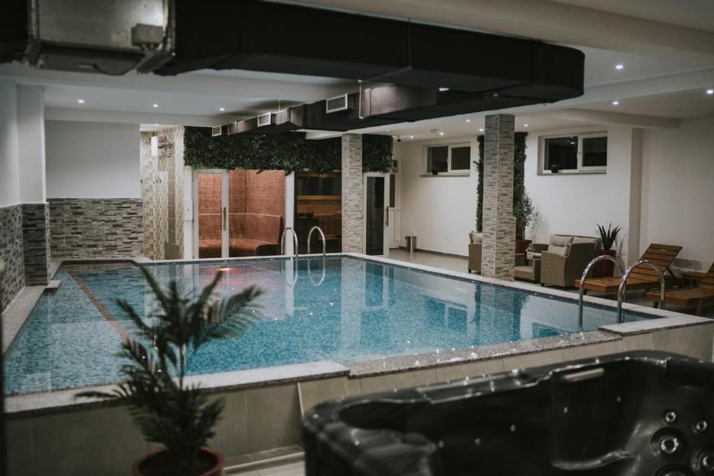 Pronađite svoj trenutak mira na Vlašiću – uz Hotel Central 4* očekuje vas savršeni spoj planinske prirode, relaksacije i nezaboravnog odmora!
