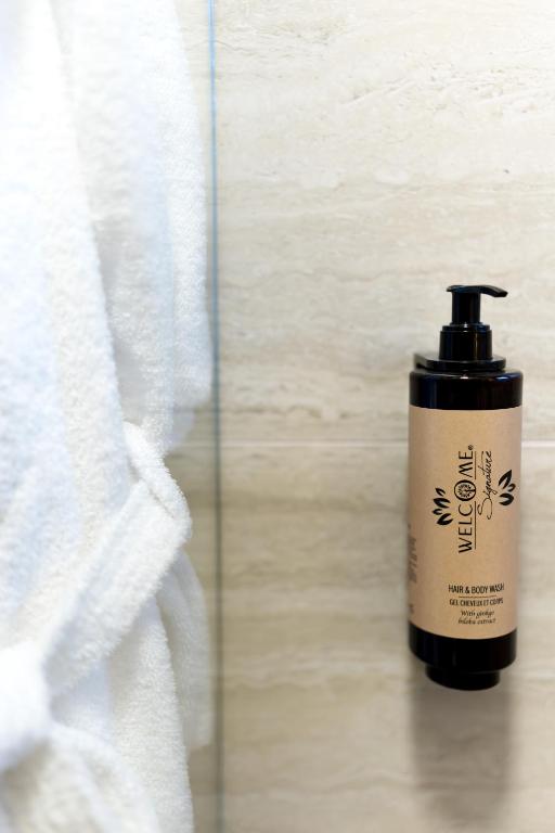 Doživite čari Mostara uz luksuzan boravak u Hotelu Spa Olive 4*, gdje se vrhunski komfor susreće s potpunom relaksacijom!