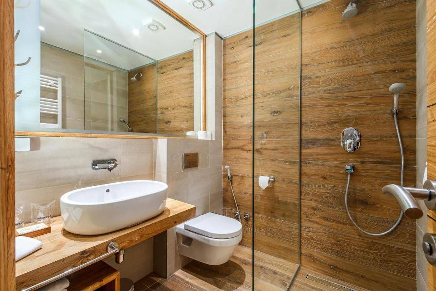 Trebević - osjetite čari prirodnog okruženja i čistog planinskog zraka uz boravak u Hotelu Pino Nature 4*!