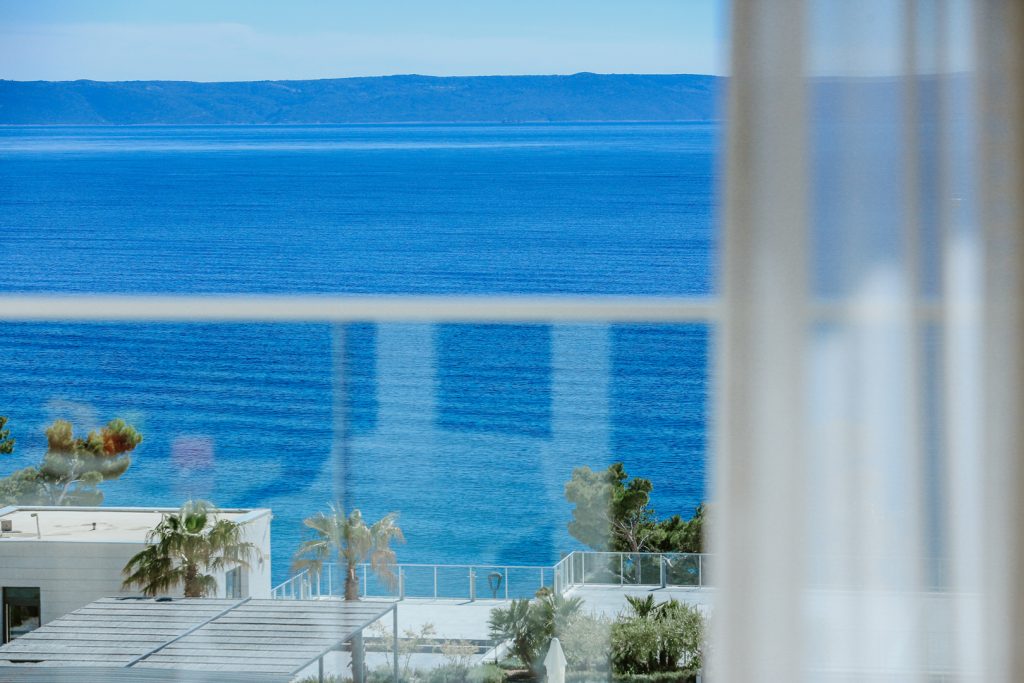 Makarska | Vaše idealno odredište za odmor iz snova u elegantno i bogato opremljenim apartmanima u Romana Beach Resort 4*!
