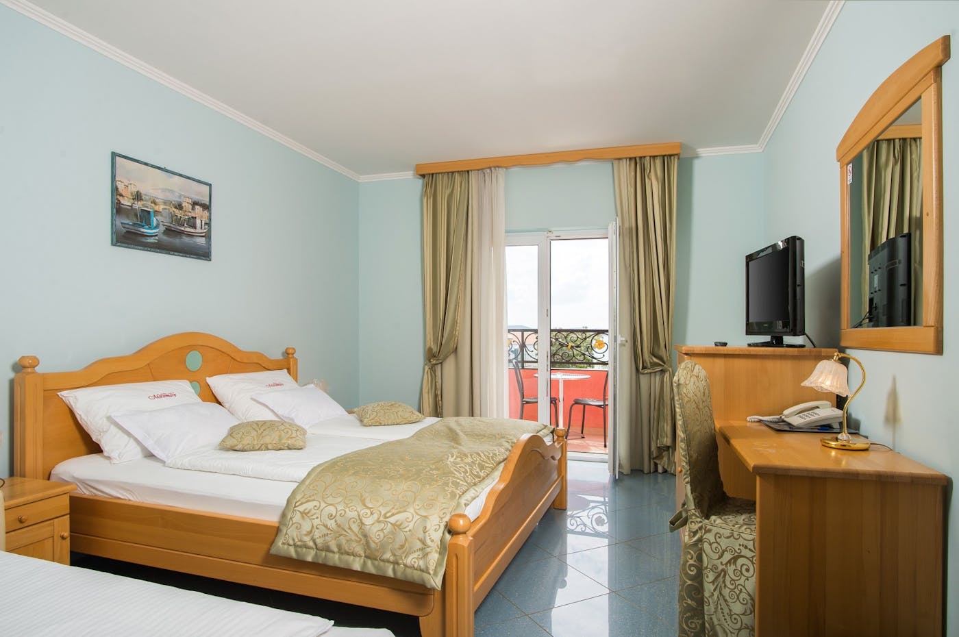 Vodice | Uživajte u trenucima odmora uz morski povjetarac i prijatan ambijent Hotela Miramare 4*, gdje svaki detalj doprinosi potpunoj relaksaciji!