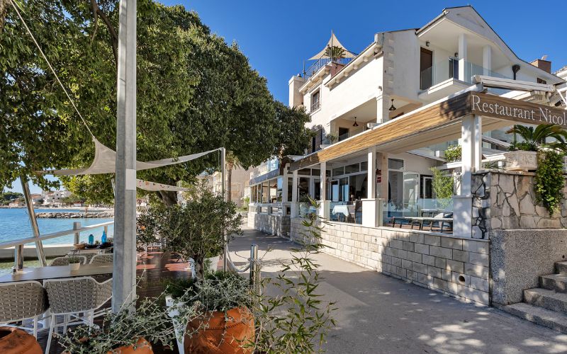 Gradac – Boutique Hotel Marco Polo 4*  nudi miran odmor uz more, ugodnu atmosferu i vrhunsku uslugu na Makarskoj rivijeri!