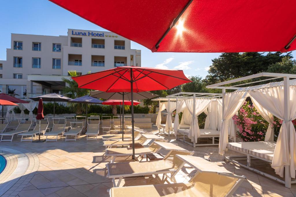 Otkrijte čari Paga | Uživajte u odmoru uz All Inclusive uslugu, moderan komfor i vrhunsku udobnost u Hotelu La Luna 4*!