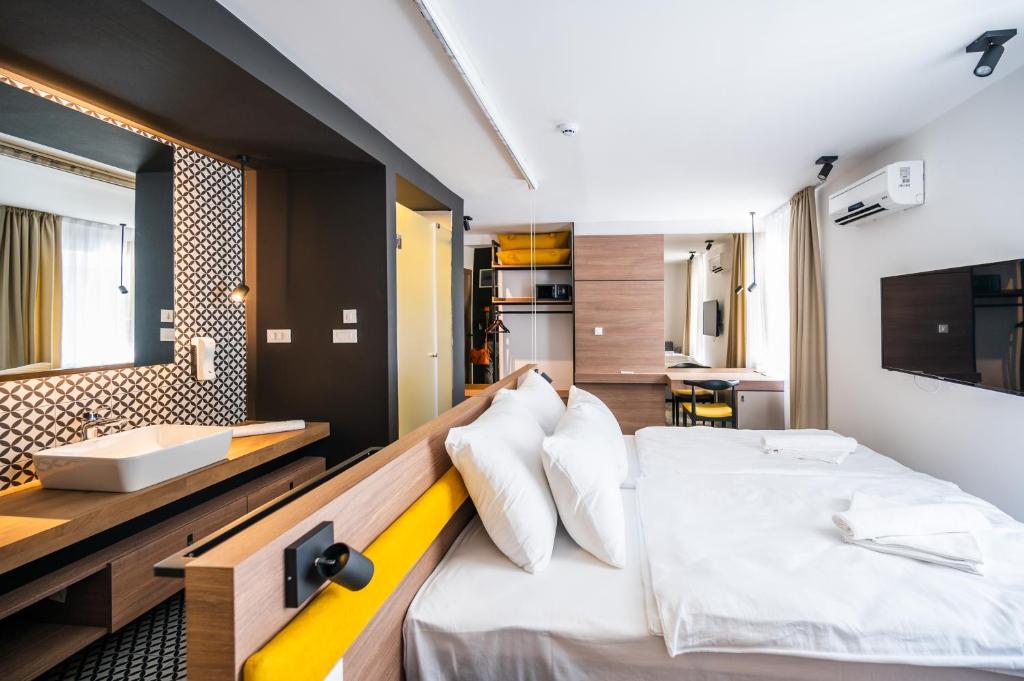 Doživite sklad prirode i odmora – Boravite u Hotelu Plivsko Jezero 3* i uživajte u bajkovitoj ljepoti Jajca i smaragdnog  jezera!