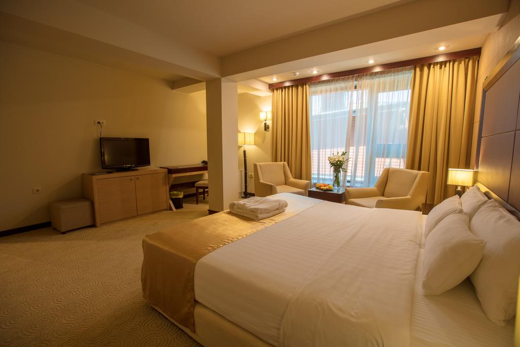 Otkrijte čari Vlašića uz boravak u Hotelu Blanca Resort & Spa 5*, mjestu gdje se luksuz, priroda i potpuna relaksacija savršeno spajaju!
