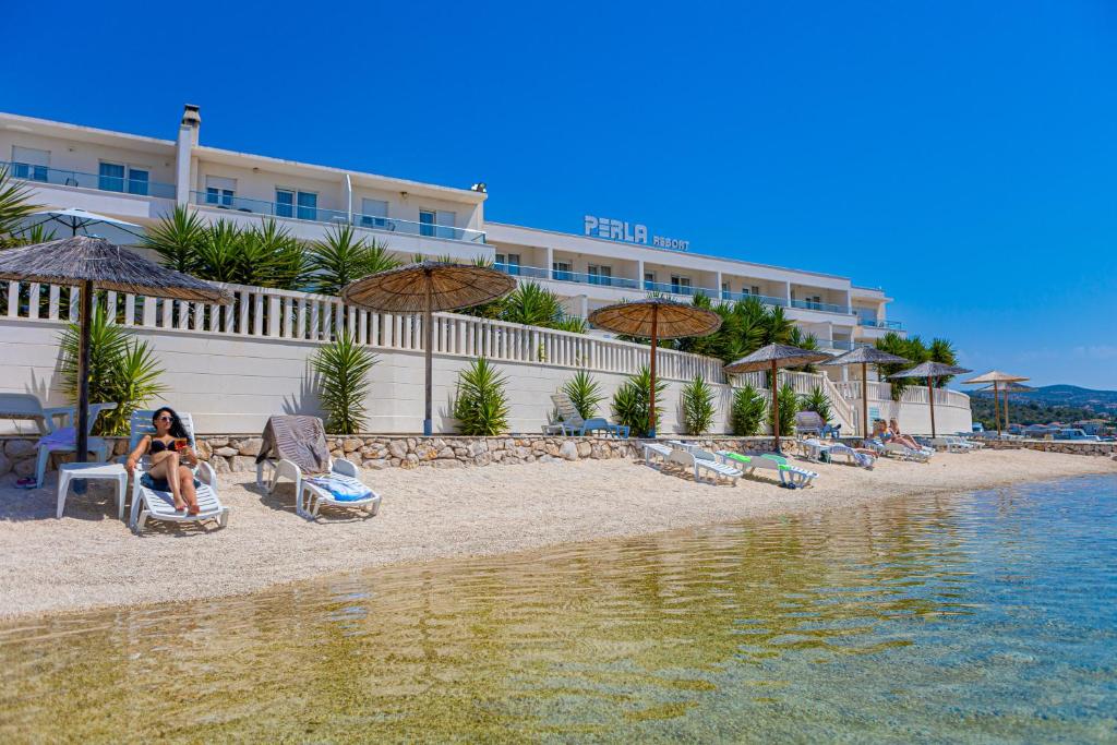 Uživajte u savršenom spoju mora, vrhunske usluge i autentičnog dalmatinskog šarma – Perla Resort 4*, Rogoznica!