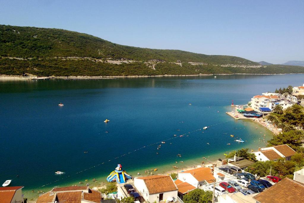 Neum | Prepustite se čarima mora i umirujućem šumu talasa tokom savršenog odmora u Hotelu Agava 4*!
