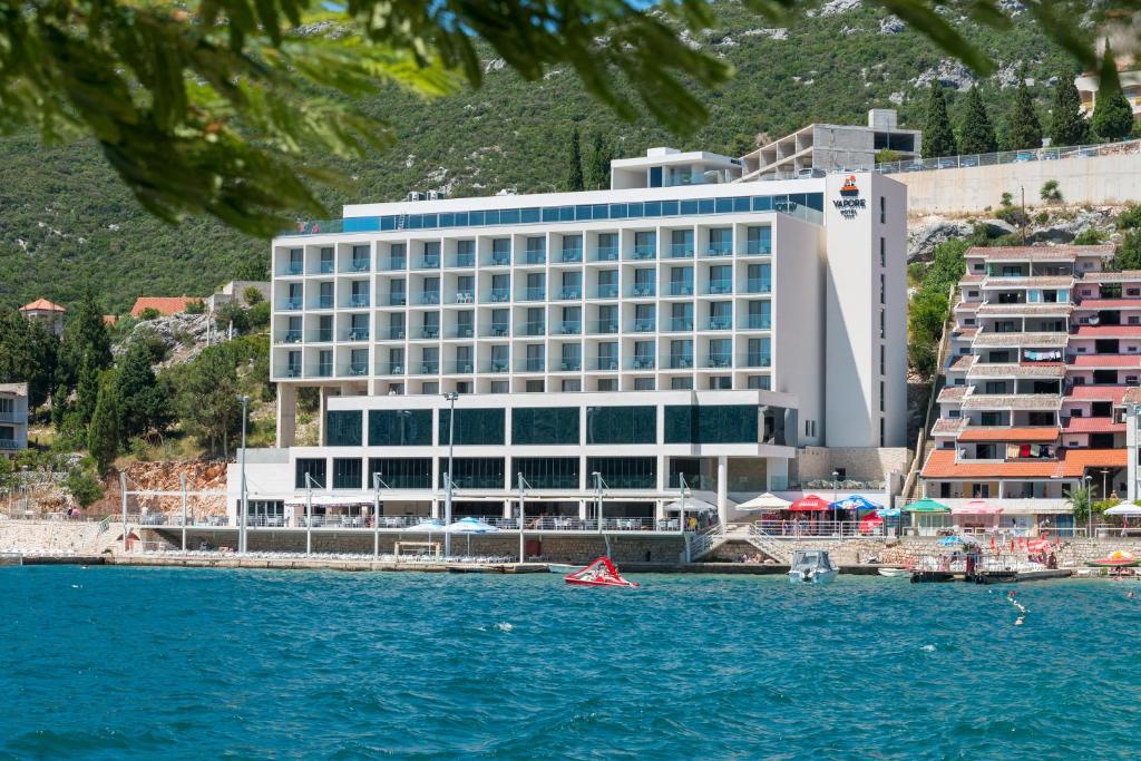 Hotel Vapore 4*, Neum - uživajte u ljetu uz Jadran, ispunjenom morskom svježinom, vrhunskom udobnošću i trenucima potpunog odmora!