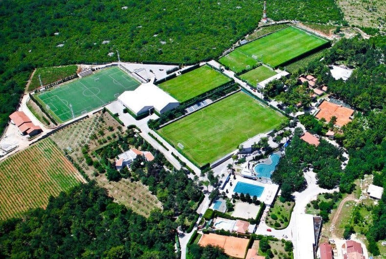 Hotel Grande Casa 4* u Međugorju nudi elegantan odmor uz vrhunsku uslugu, toplu atmosferu, profinjen stil i potpunu udobnost!
