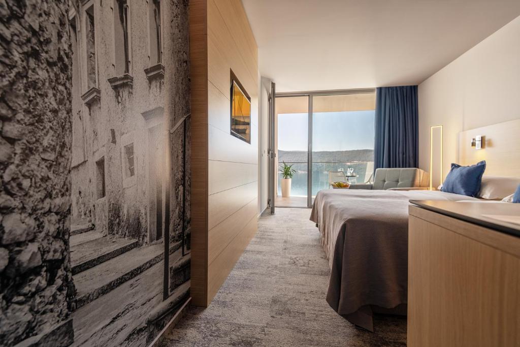 Neum – provedite opuštajuće dane uz more, okruženi mediteranskim duhom, ugodnom atmosferom i elegancijom Hotela Vapore 4*!