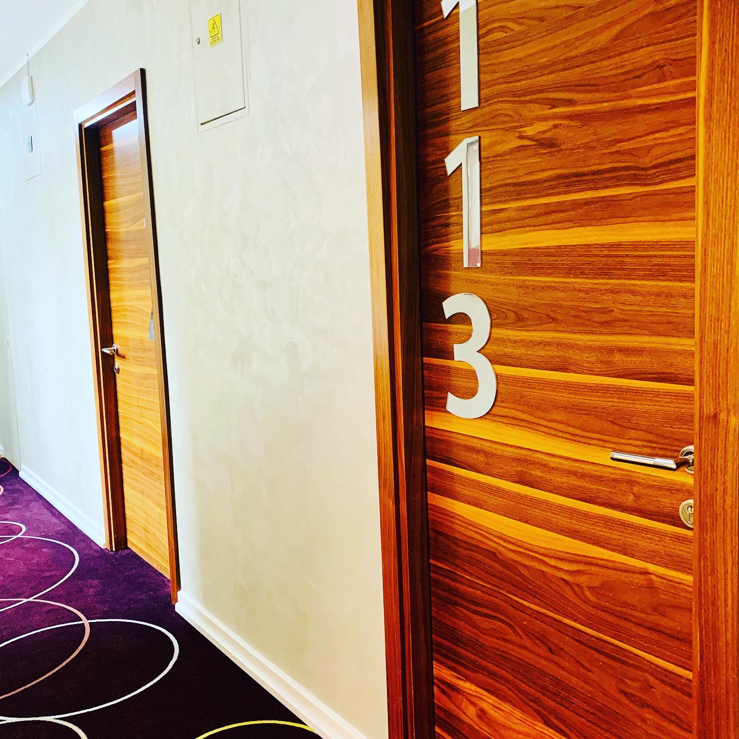 Uživajte u elegantnom ambijentu, vrhunskom komforu i jedinstvenom iskustvu boravka u srcu Banja Luke – Hotel Zepter Palace 4*!