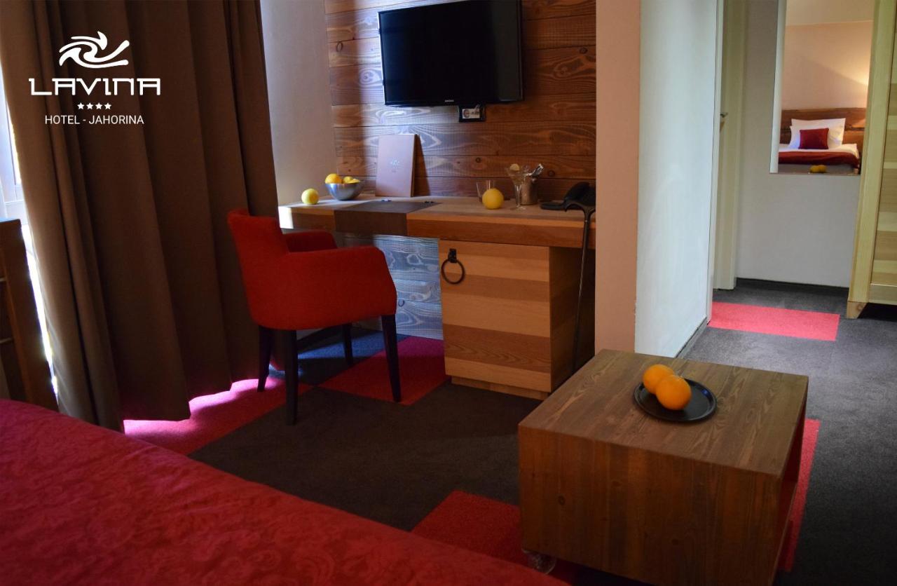 Hotel Lavina 4*, Jahorina |  Prepustite se potpunom opuštanju uz luksuzni Wellness & Spa doživljaj za dvoje s pogledom na veličanstvene planine!