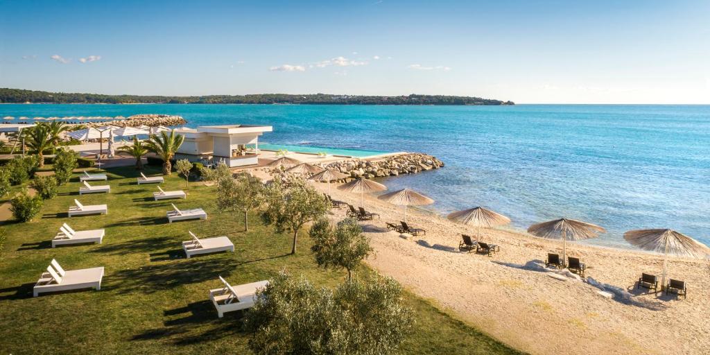 LAST MINUTE | Iskusite toplu istarsku dobrodošlicu i oblikujte ljetni odmor prema svojim željama u Aminess Maestral Hotelu 4*, Novigrad!