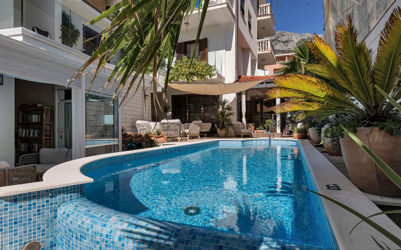 Gradac – Boutique Hotel Marco Polo 4*  nudi miran odmor uz more, ugodnu atmosferu i vrhunsku uslugu na Makarskoj rivijeri!