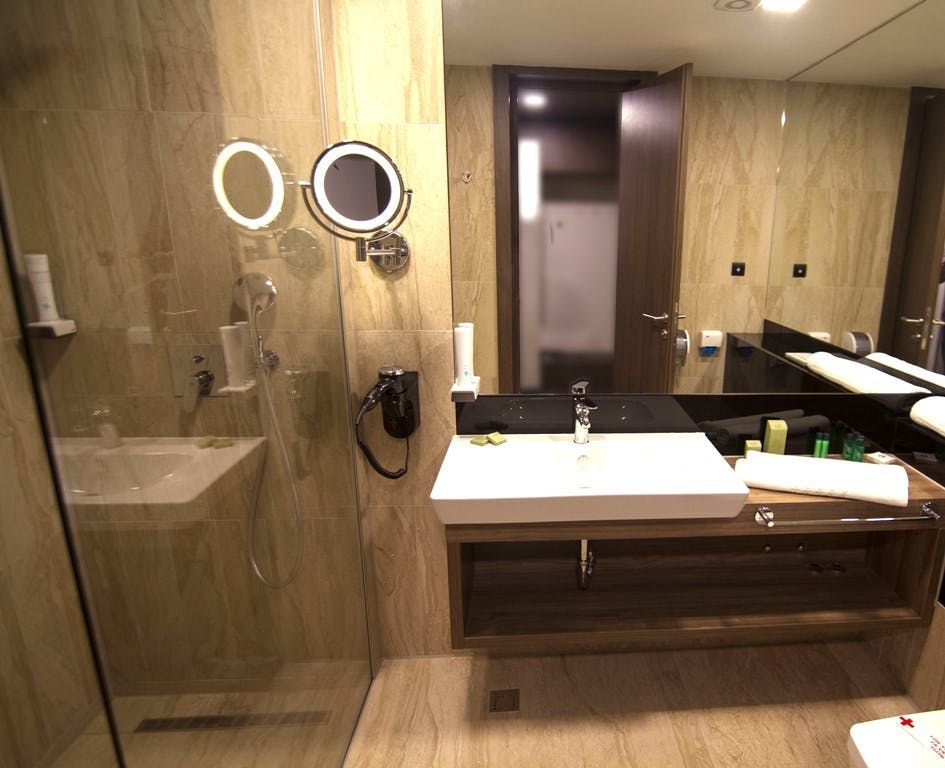 Doživite jedinstven spoj mira i luksuza u srcu Sarajeva i otkrijte čarobnu Wellness & Spa oazu u Hotelu Hills 5* Congress & Termal Spa Resort!
