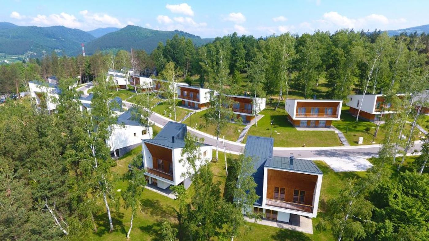 Tarčin Forest Resort & Spa 5* - Deluxe Vila | Iskusite harmoniju i ravnotežu kroz Wellness & Spa odmor u prirodnom okruženju!