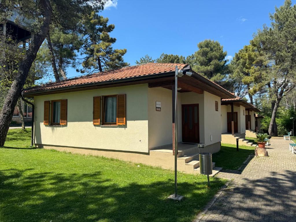 Hotel Grande Casa 4* u Međugorju nudi elegantan odmor uz vrhunsku uslugu, toplu atmosferu, profinjen stil i potpunu udobnost!
