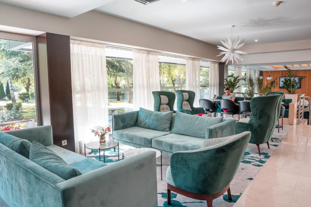 Doživite savršen odmor kroz nezaboravan dvodnevni bijeg ispunjen potpunim mirom i istinskim uživanjem u Garden City Hotel & Resort 4*, Konjic!