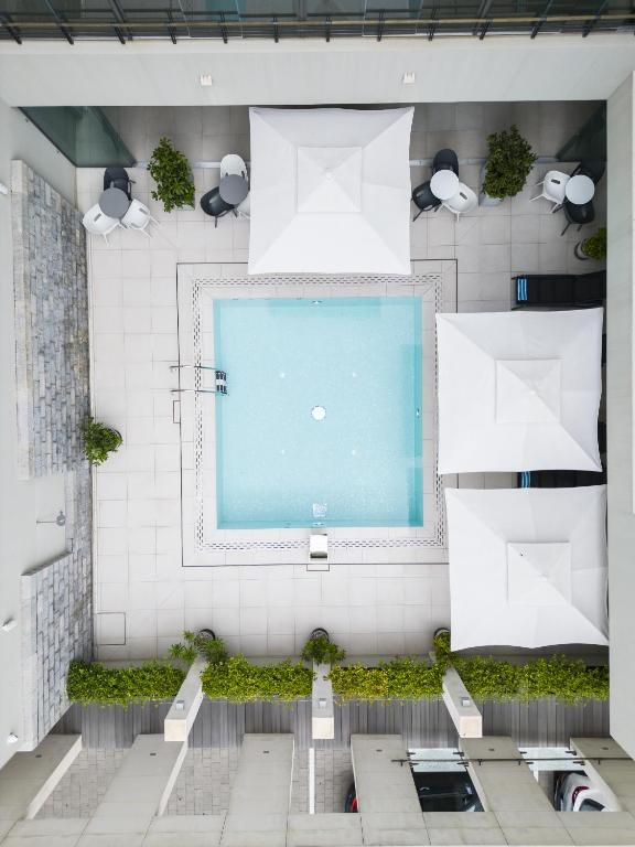 Stvorite nezaboravne porodične uspomene uz sunce, more i boravak u Hotelu Nestos 4* u prelijepom Omišu!