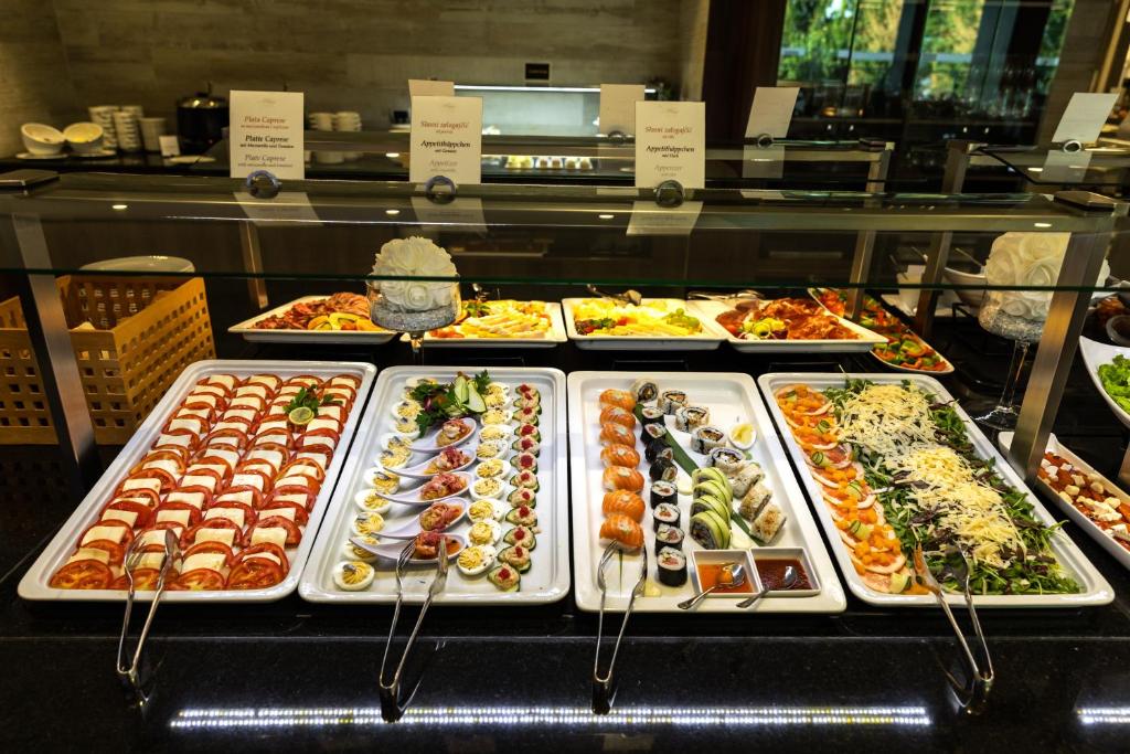 Hotel Plaža Duće 4* – Uživajte u opuštajućem odmoru uz more, gdje se udobnost, elegancija i mediteranski ugođaj savršeno nadopunjuju!