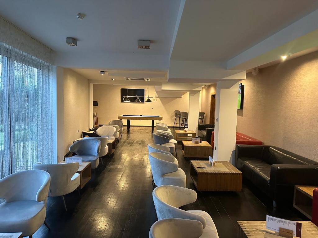 Hotel Grande Casa 4* u Međugorju nudi elegantan odmor uz vrhunsku uslugu, toplu atmosferu, profinjen stil i potpunu udobnost!
