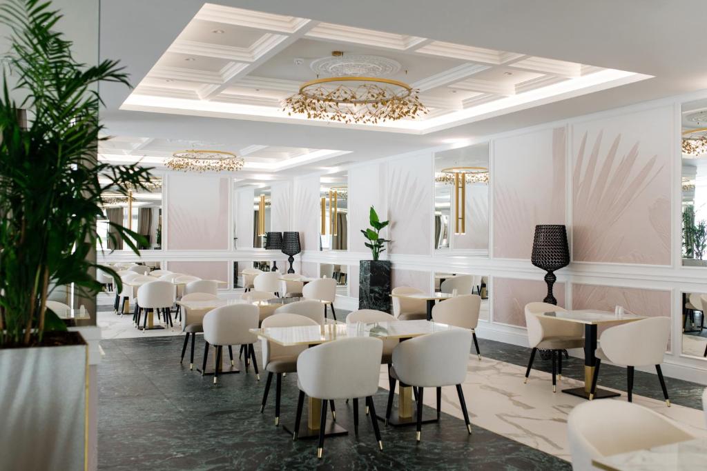 Hotel Olympia Sky 4*, Vodice | Doživite vrhunac luksuza i savršenog opuštanja uz spektakularan pogled na kristalno čisto morsko plavetnilo!