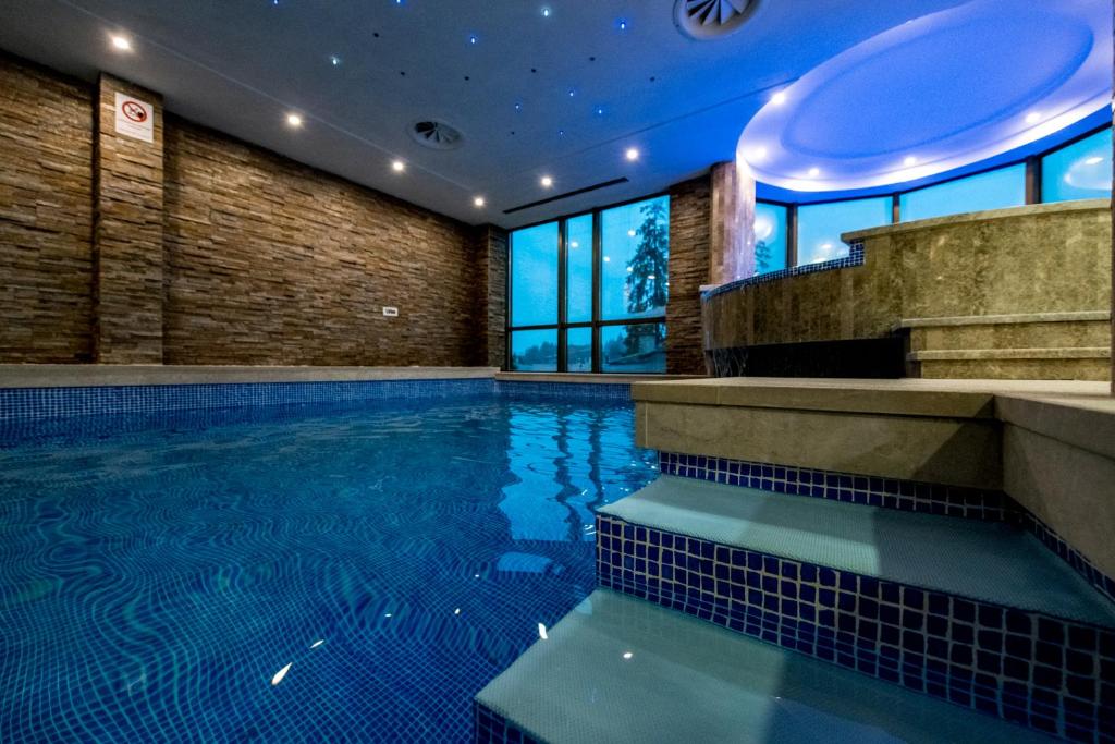 Otkrijte čari Vlašića uz boravak u Hotelu Blanca Resort & Spa 5*, mjestu gdje se luksuz, priroda i potpuna relaksacija savršeno spajaju!