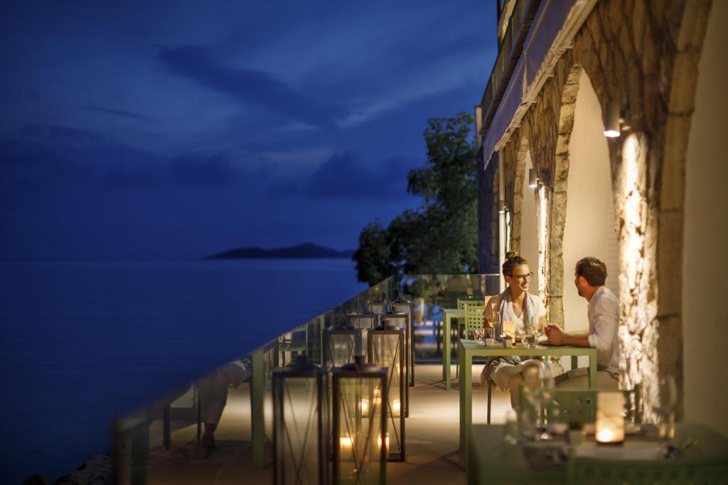Aminess Lume Hotel 4* – elegantna oaza uz more gdje se spajaju vrhunska udobnost, očaravajući pogledi, čarolija Korčule i nezaboravni trenuci odmora!