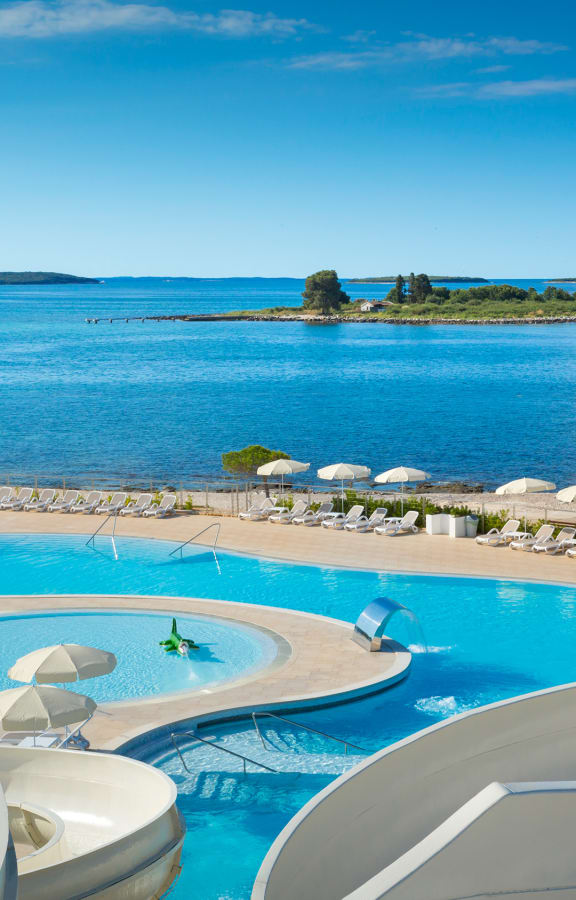 Turističko naselje Villas Rubin 3*, Rovinj | Uživajte u svakom trenutku odmora uz prirodne ljepote i blizinu morske obale!