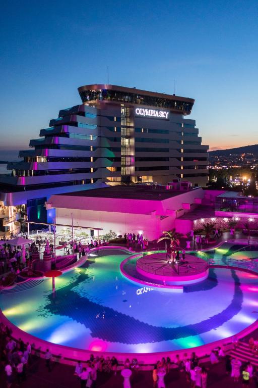 Hotel Olympia Sky 4*, Vodice | Doživite vrhunac luksuza i savršenog opuštanja uz spektakularan pogled na kristalno čisto morsko plavetnilo!