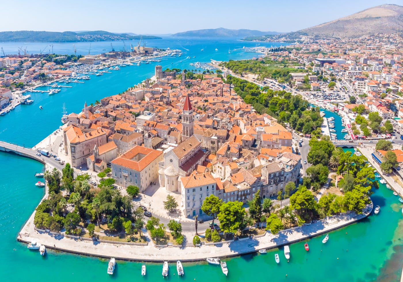 Uživajte u savršenom odmoru u Trogiru – spojite udobnost, eleganciju i potpuni mir uz nezaboravan boravak u Hotelu Trogir Palace 4*!