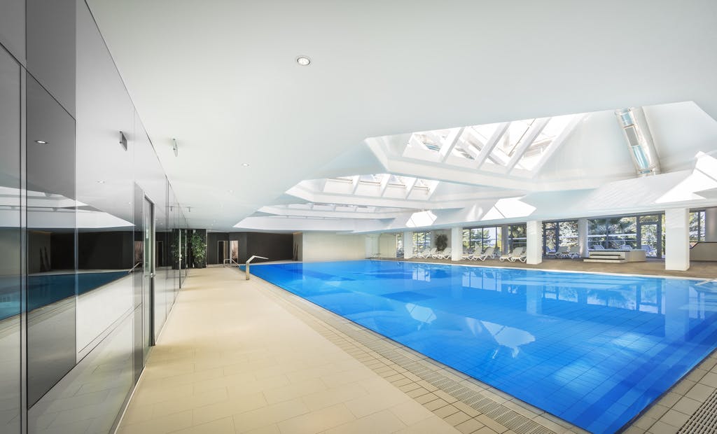 Pronađite svoju oazu mira u Aminess Maestral 4*, Novigrad – gdje se opuštanje uz more susreće s vrhunskim komforom!