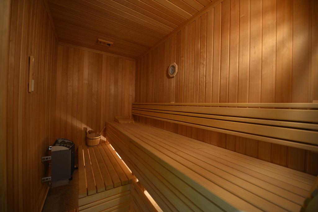 Hotel Lavina 4*, Jahorina |  Prepustite se potpunom opuštanju uz luksuzni Wellness & Spa doživljaj za dvoje s pogledom na veličanstvene planine!