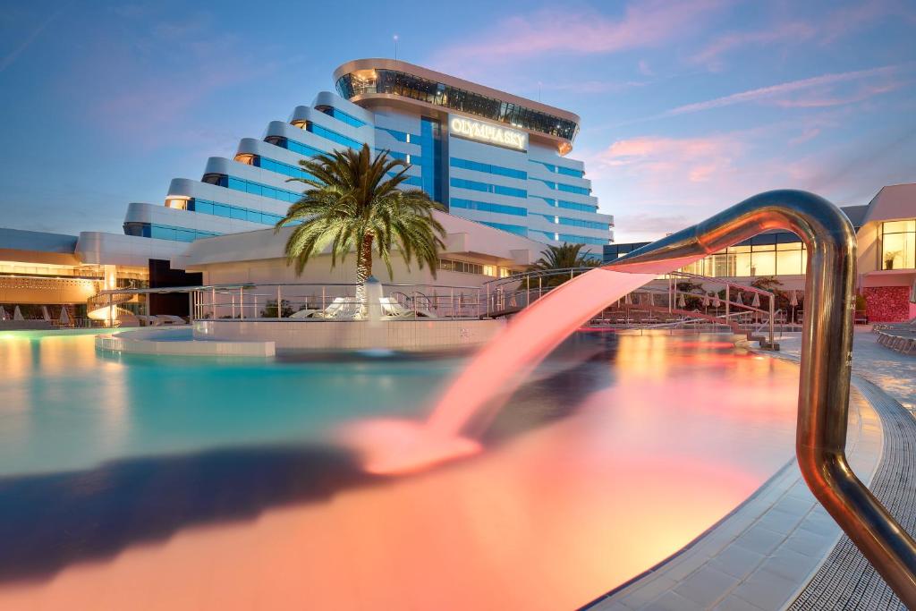 Hotel Olympia Sky 4*, Vodice | Doživite vrhunac luksuza i savršenog opuštanja uz spektakularan pogled na kristalno čisto morsko plavetnilo!