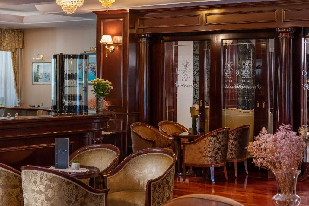 Otkrijte jedinstvenu atmosferu gdje porodični odmor susreće luksuzno Wellness & Spa opuštanje i besprijekornu uslugu Hotela President Solin 5*!