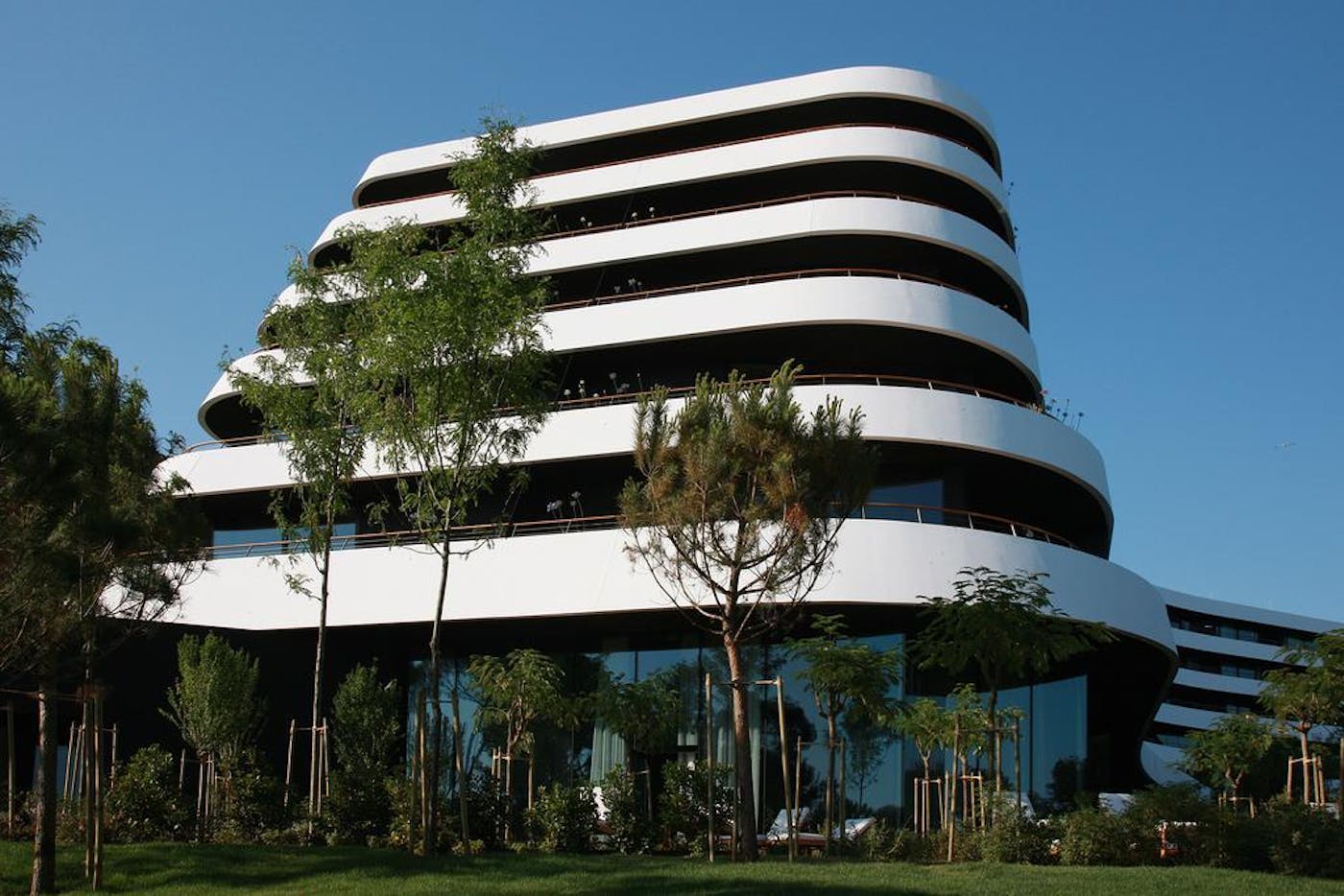 Rovinj – luksuzan i opuštajući odmor na nekoliko koraka do mora uz savršenu kombinaciju komfora i mira u Hotelu Lone 5*!