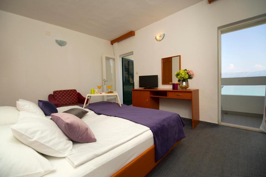 Neka svaki trenutak bude posebna uspomena uz All Inclusive uslugu i čaroban pogled na more u Hotelu Faraon 3*, Trpanj!