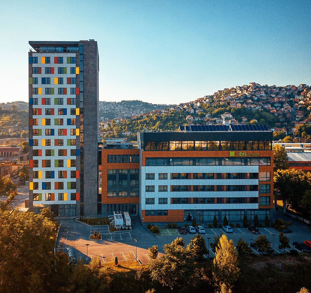 Hotel ibis Styles Sarajevo – uživajte u potpunoj udobnosti i gostoprimstvu hotela, a svoj boravak obogatite spektakularnim koncertom Zdravka Čolića!