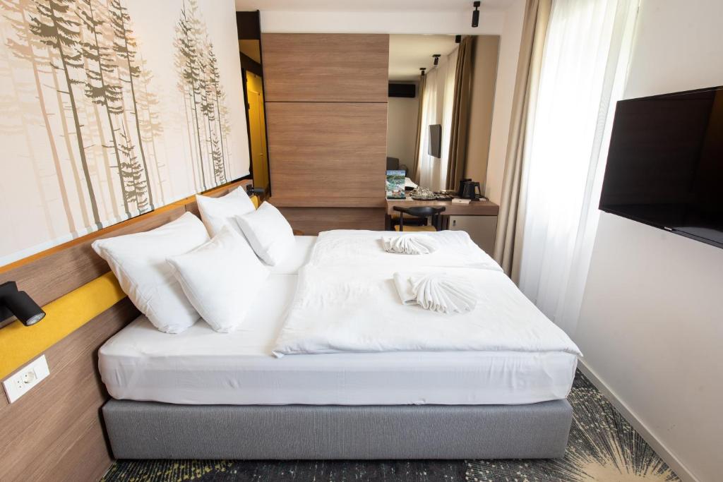 Doživite sklad prirode i odmora – Boravite u Hotelu Plivsko Jezero 3* i uživajte u bajkovitoj ljepoti Jajca i smaragdnog  jezera!