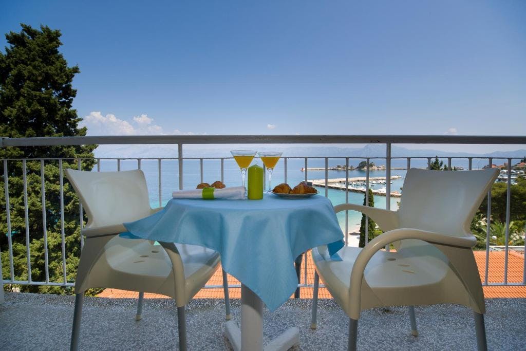 Neka svaki trenutak bude posebna uspomena uz All Inclusive uslugu i čaroban pogled na more u Hotelu Faraon 3*, Trpanj!