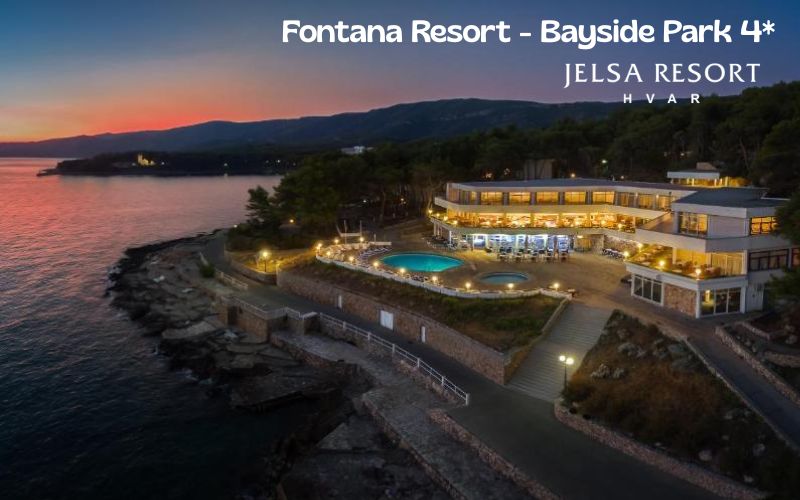 Doživite savršen porodični odmor na sunčanom Hvaru uz mirnu lokaciju, ugodan smještaj i čarobnu mediteransku prirodu u Fontana Resort – Bayside Park 4*!